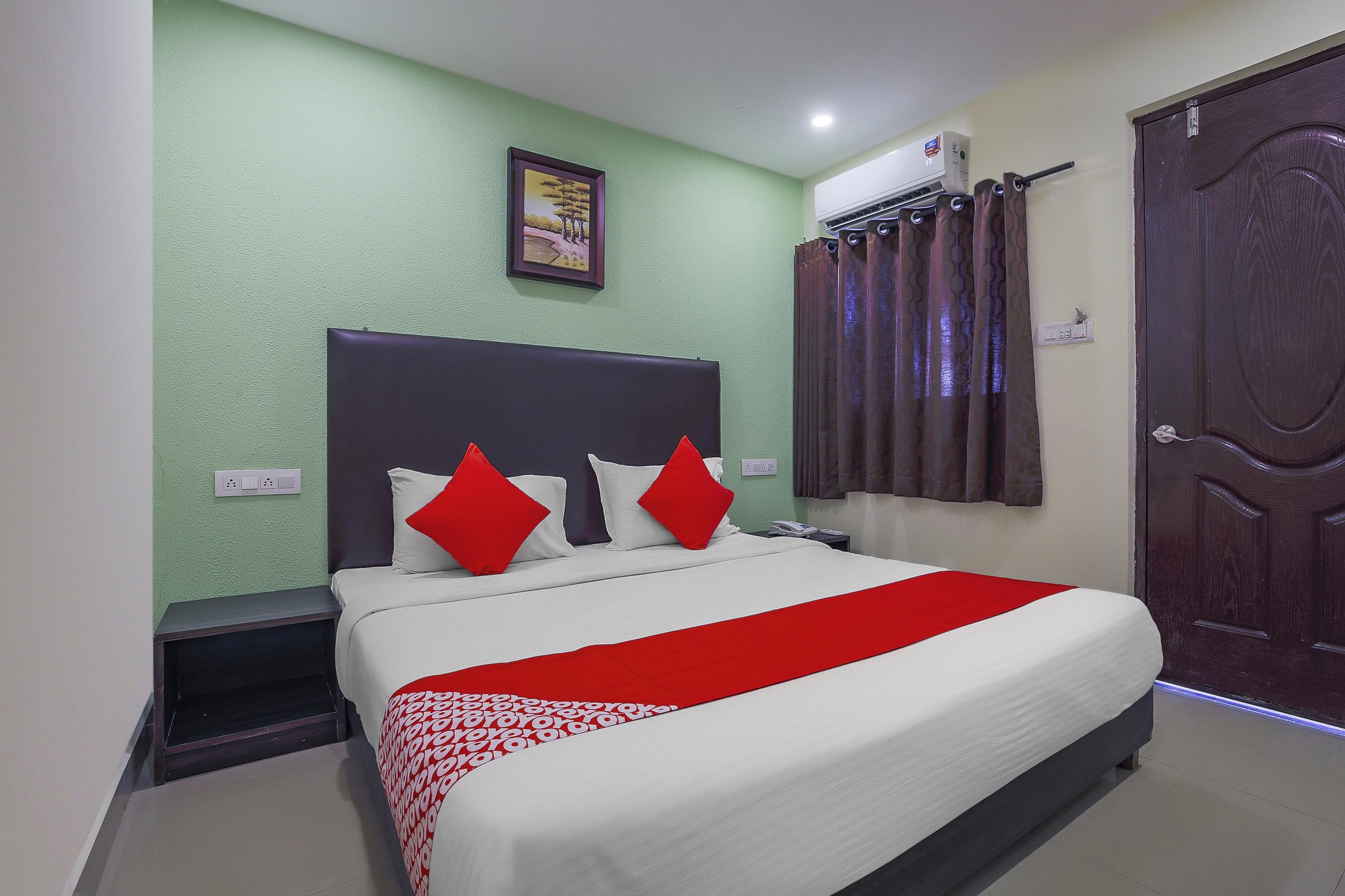 Fabexpress 29 Beach House, Morjim Beach Buitenkant foto